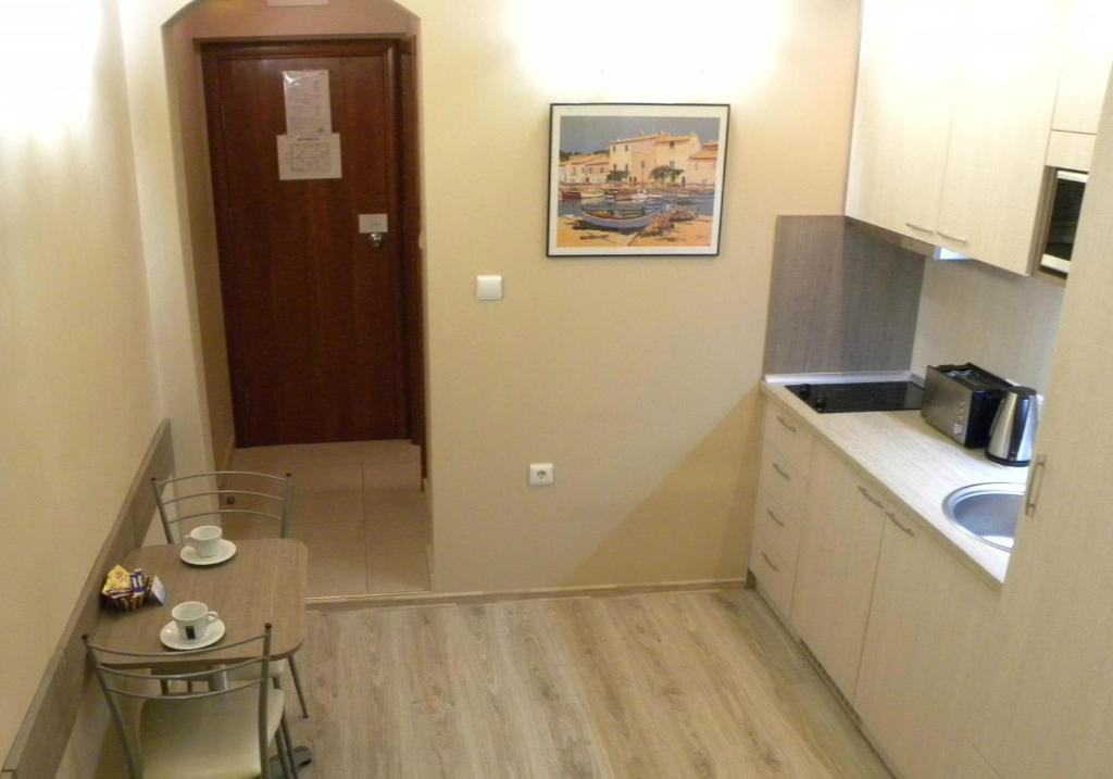 Three Dolphins Hotel With Rooftop Terracе Varna Rom bilde