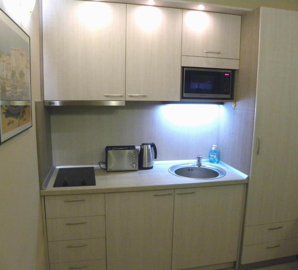 Three Dolphins Hotel With Rooftop Terracе Varna Rom bilde